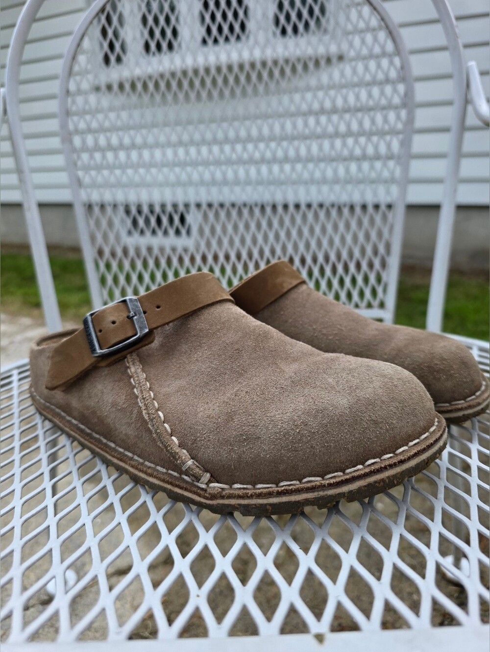 Birkenstock Lutry Clog Suede Slip-On In Grey Taupe EU 39 M6 / W8